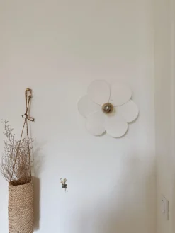 Sélection M Applique murale Fleur en papier mâché Hot