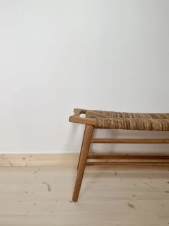 Sélection M Banc tressé en teck et rotin Hot