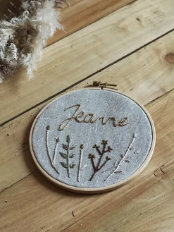 Sélection M Broderie “personnalisée” Sale