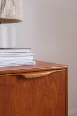 Sélection M Enfilade en teck par McIntosh Clearance