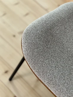 Sélection M Fauteuil beige et bois Aki Hot