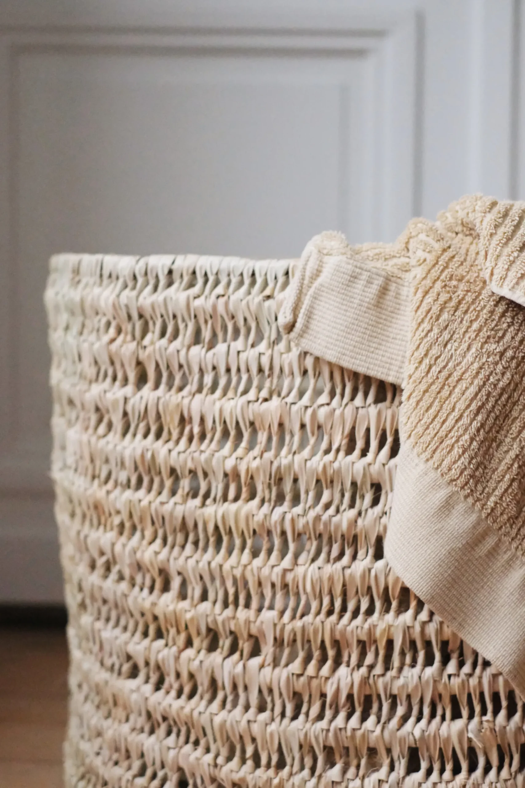 Sélection M Grand panier de rangement en paille fait main Outlet