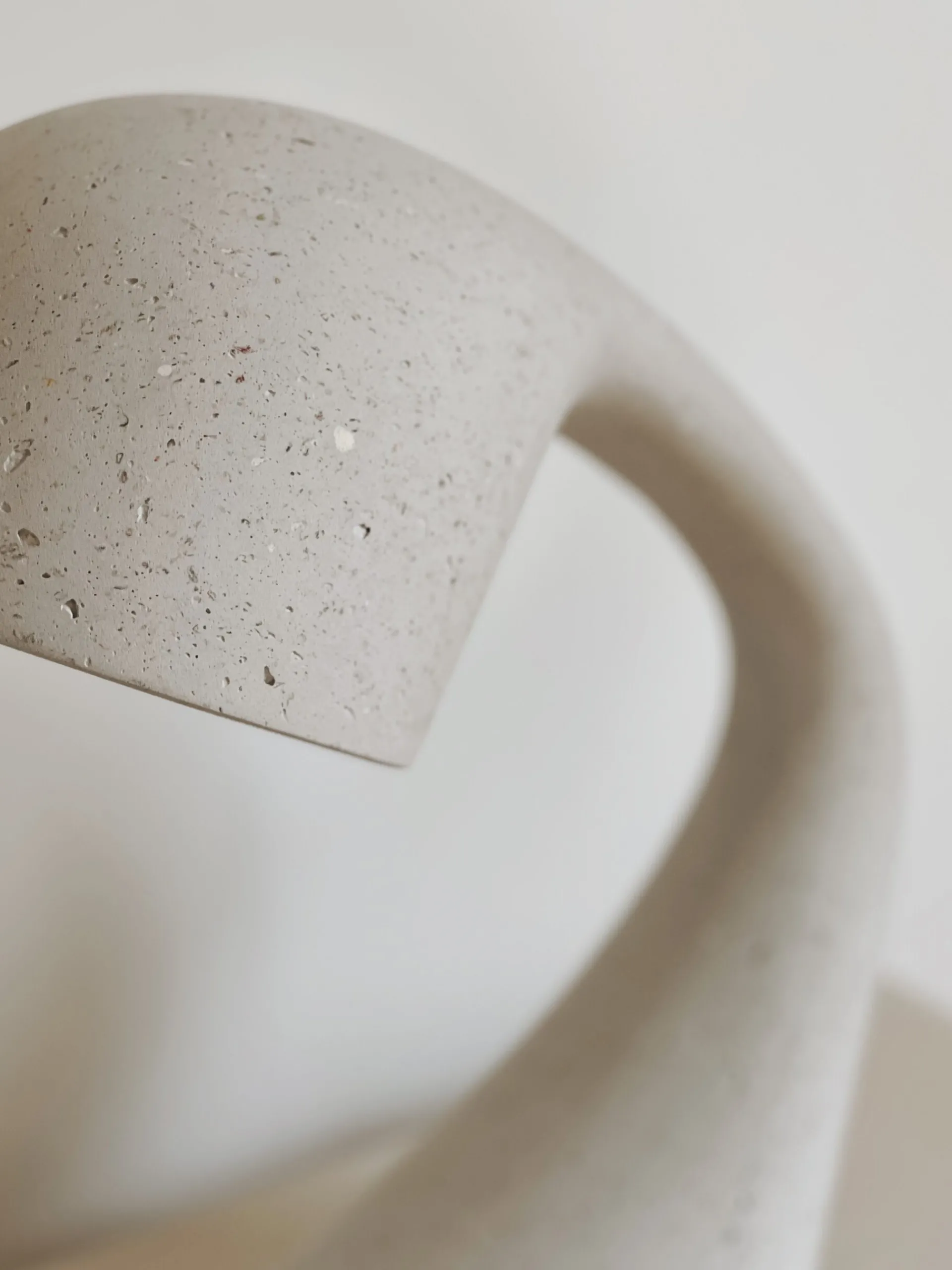 Sélection M Lampe à poser design en papier mâché New