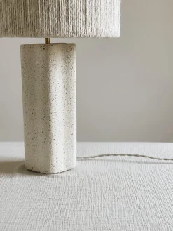 Sélection M Lampe Béton Fait Main “Blanche”