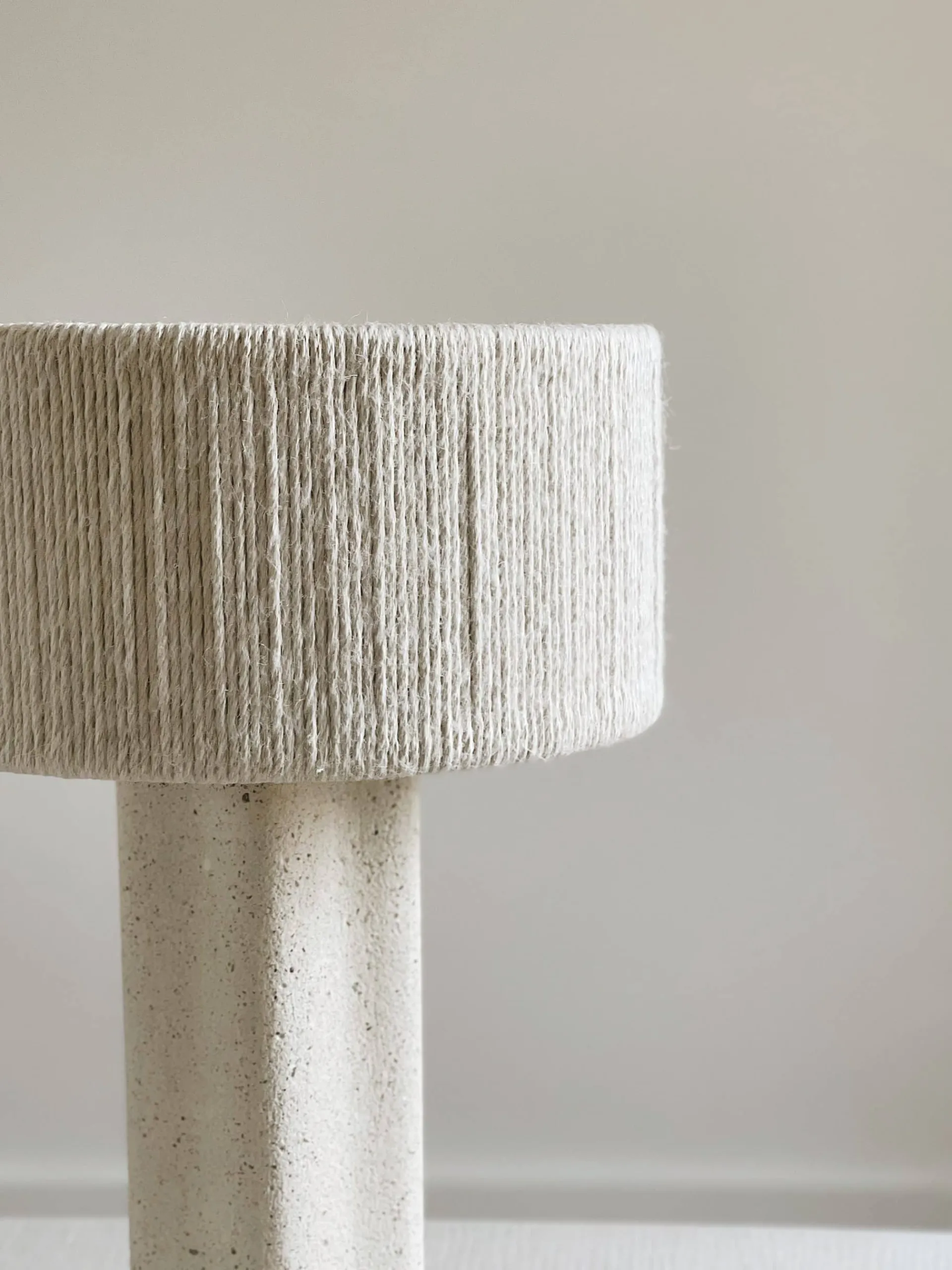 Sélection M Lampe Béton Fait Main “Blanche”