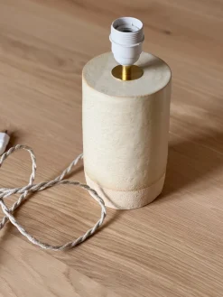 Sélection M Lampe en grès “Isaure” avec abat jour tissé écru Clearance