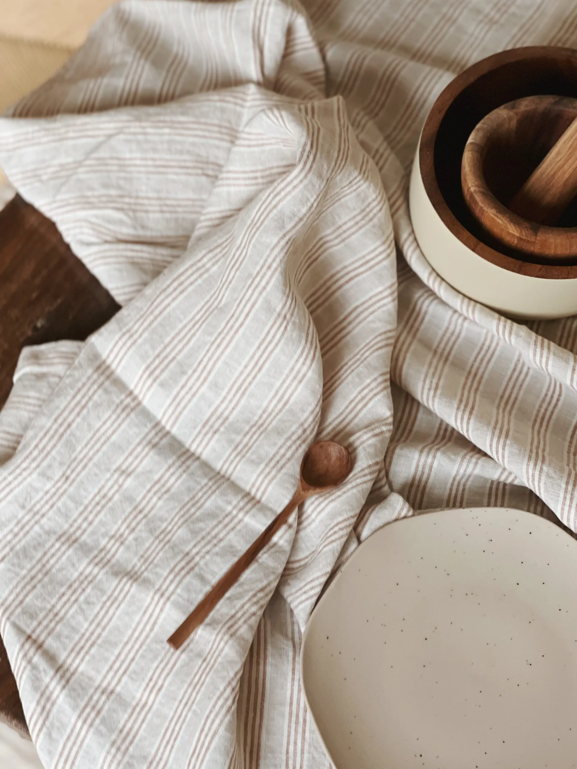 Sélection M Nappe en lin rayure noisette