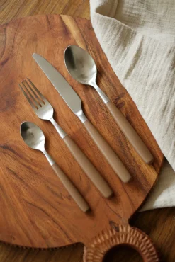 Sélection M Set de 16 couverts inox et marron Discount