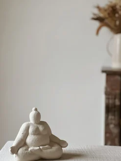 Sélection M Statue Emi blanche