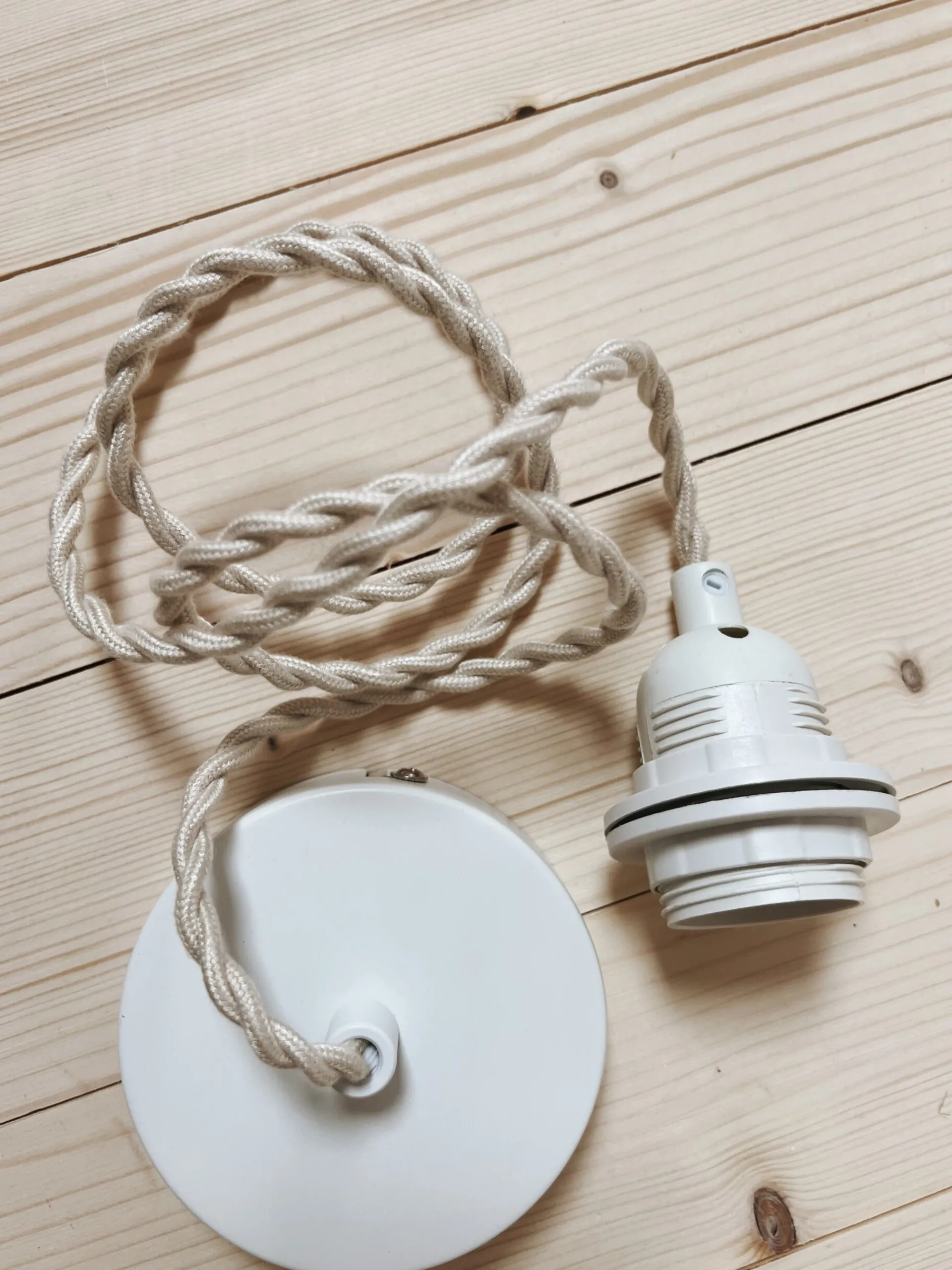 Sélection M Suspension luminaire “fleur” en papier mâché M/L Outlet