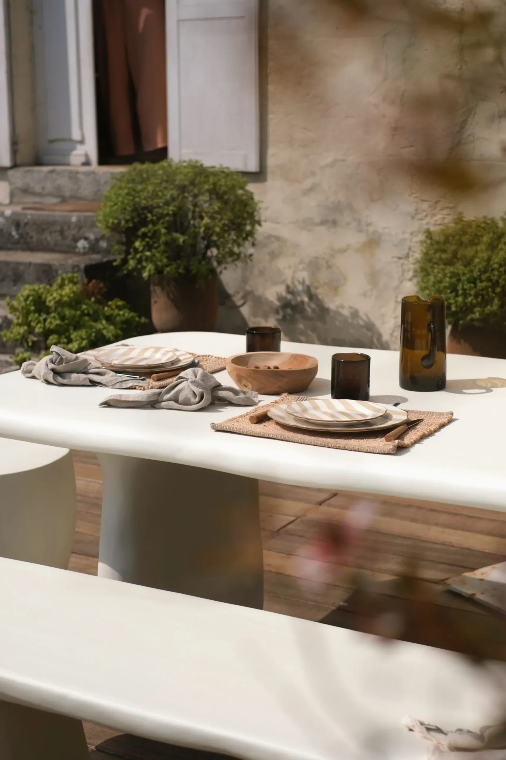 Sélection M Table de jardin en résine blanche New