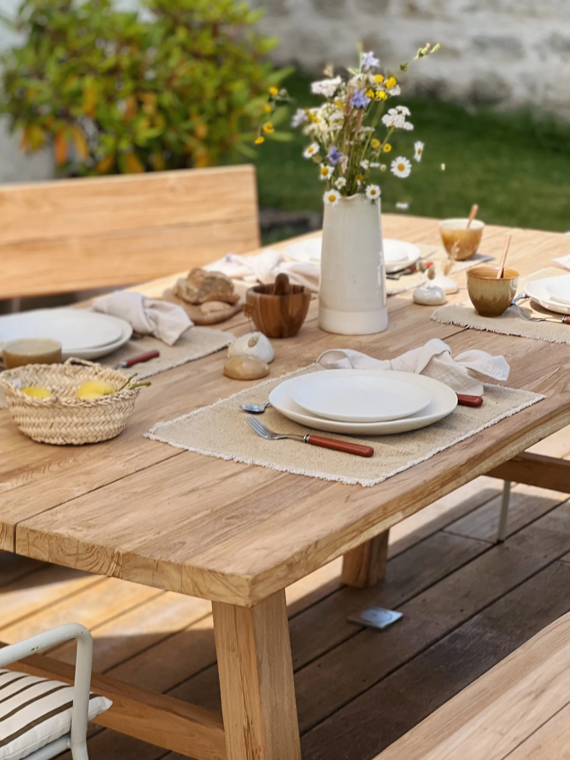 Sélection M Table de jardin en teck Discount